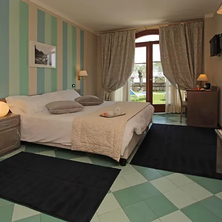 Hotel Maria Au - Estella Italia Toscolano-Maderno