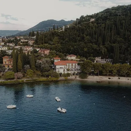 Maria Au - Estella Italia 4*