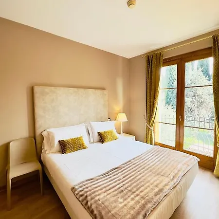 Maria Au - Estella Italia 4*