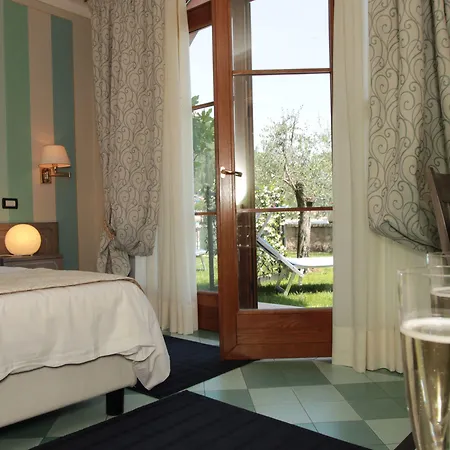 Hotel Maria Au - Estella Italia 4*